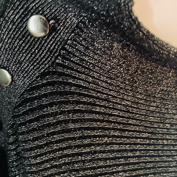 Women's Grey Black Winged Sweater with Button Detail 2X - Picture 5 of 6
